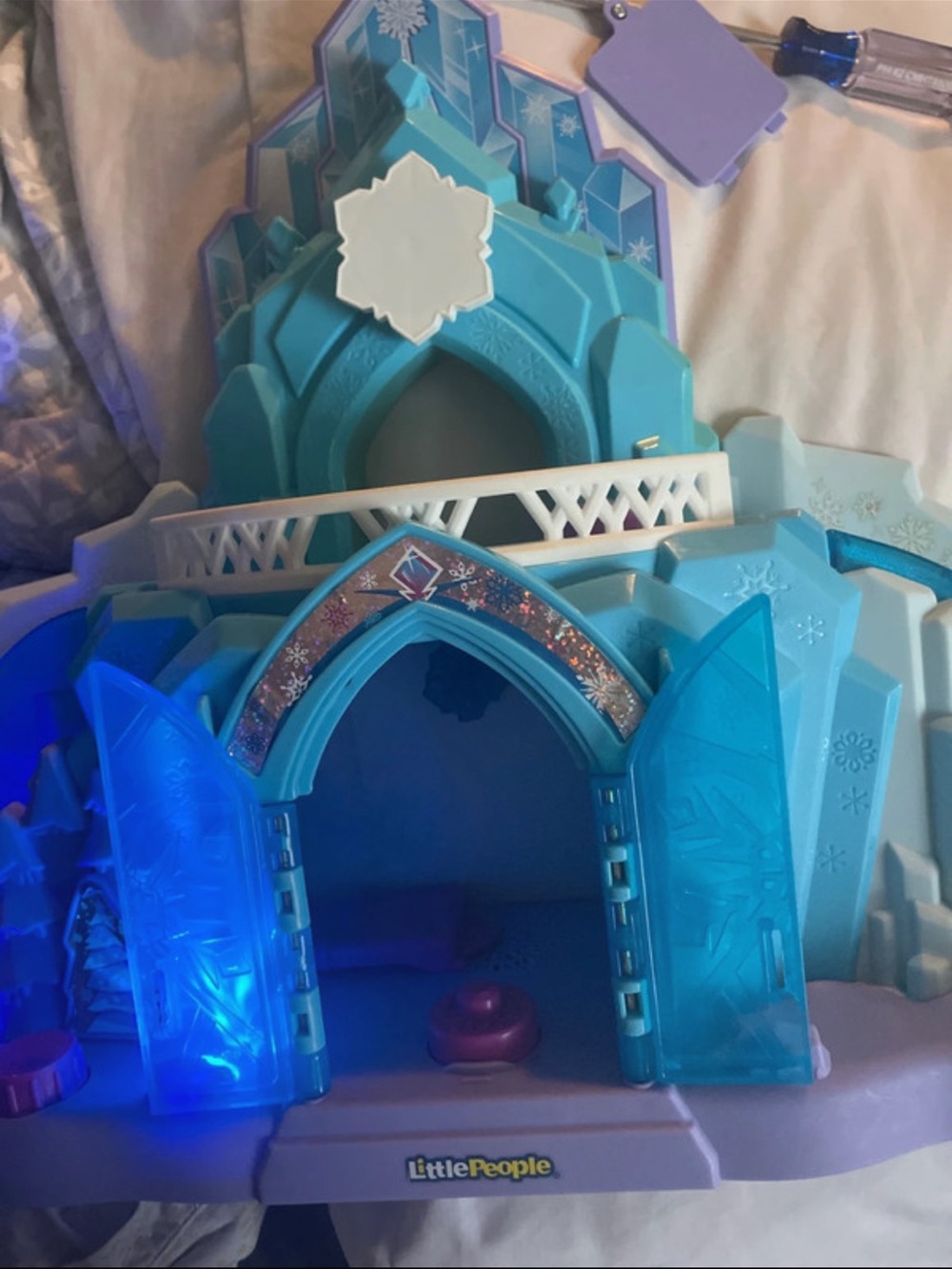 Disney Little People Frozen Ice Castle Olaysets with 4 Figures Fisher-Price - Picture 7 of 9